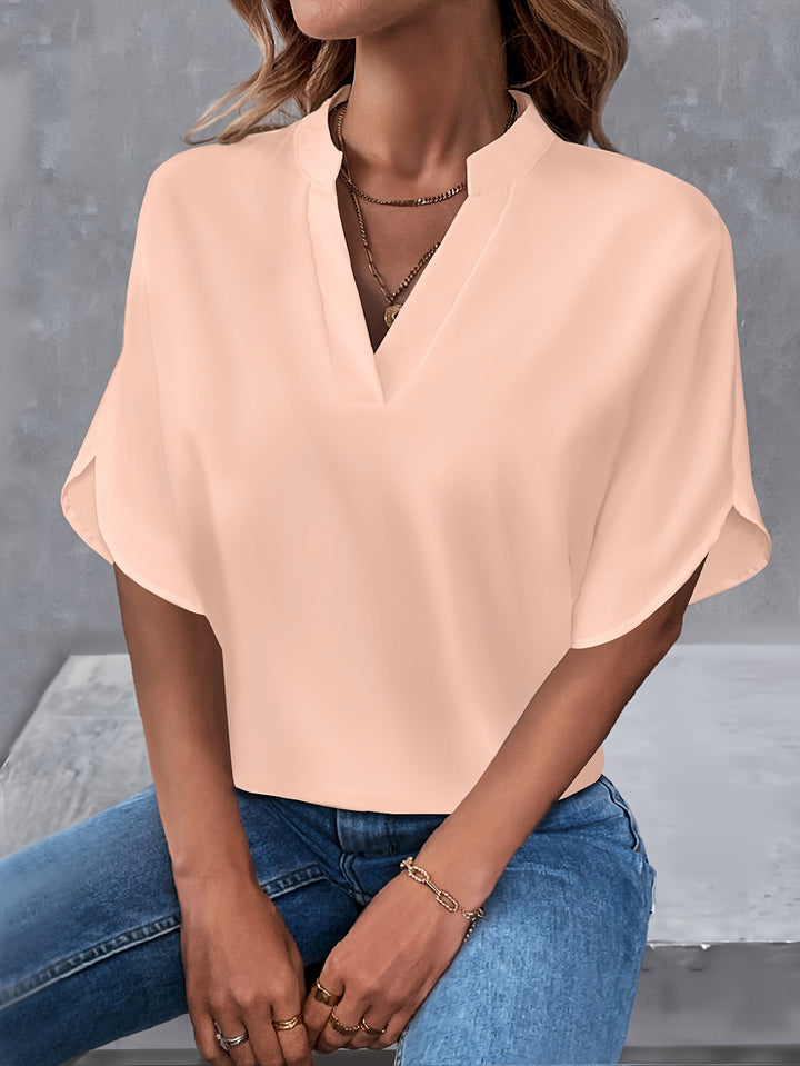 Lexa – Relaxed Fit V-Neck Blouse