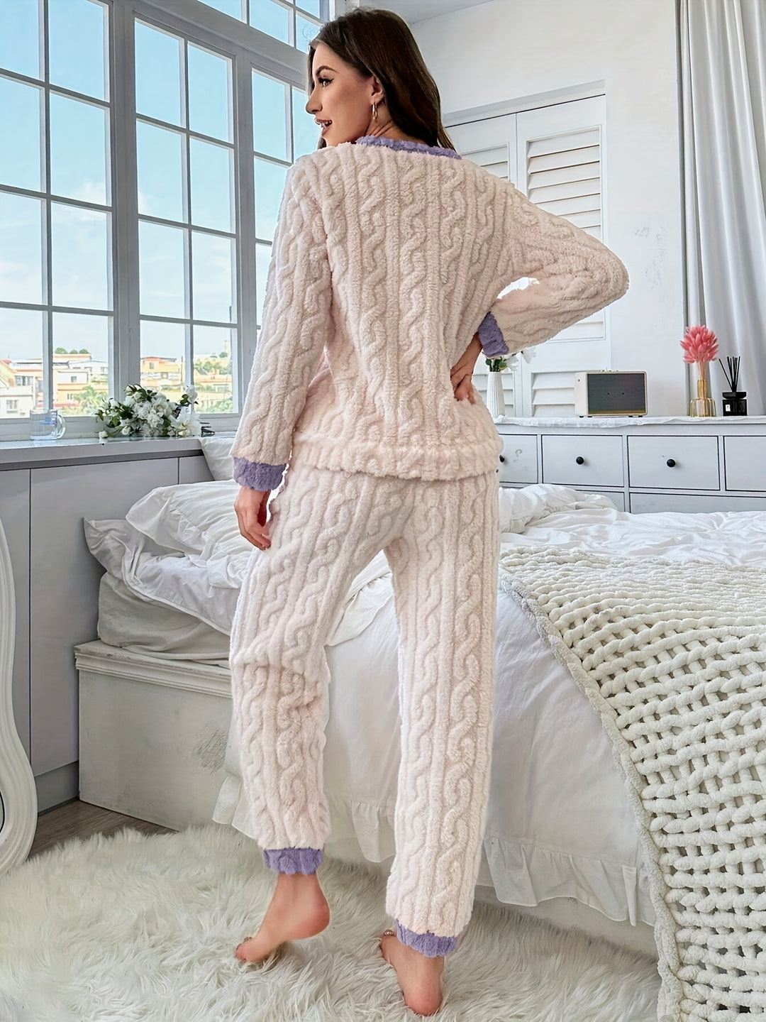 Astrina - Jacquard Pajama Set