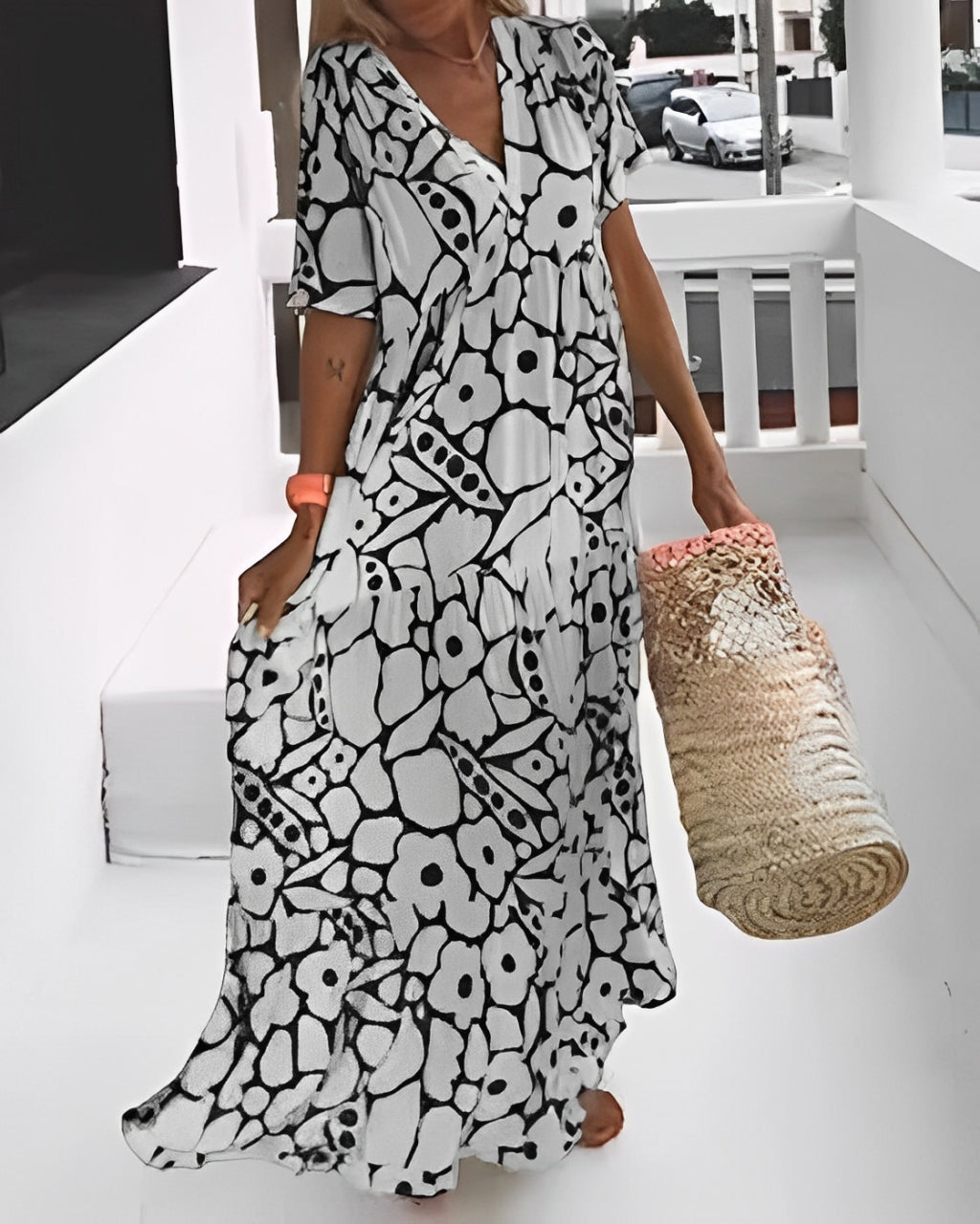 Lillie – Floral Print Maxi Dress