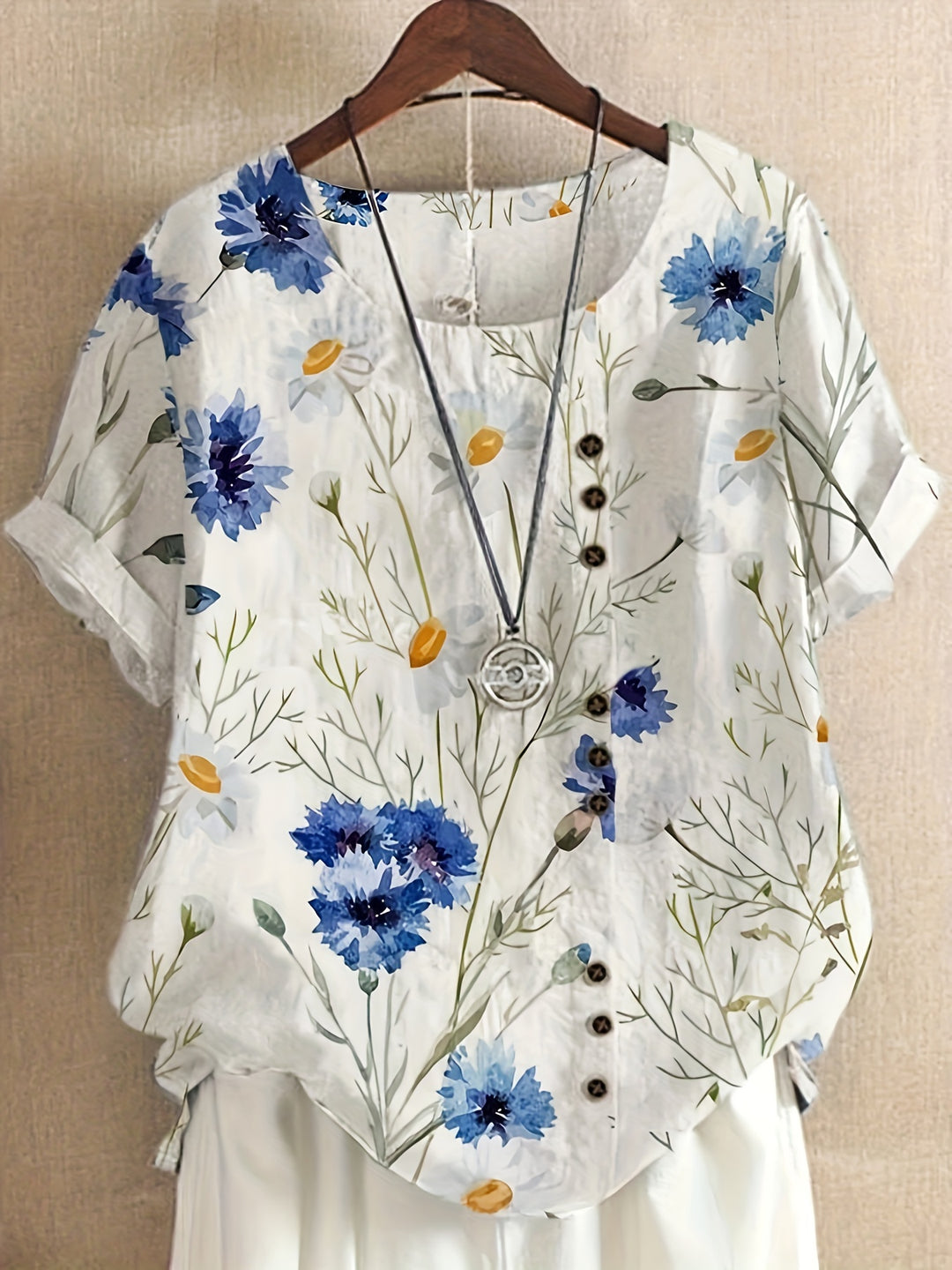 Sienna – Floral Button Detail Blouse