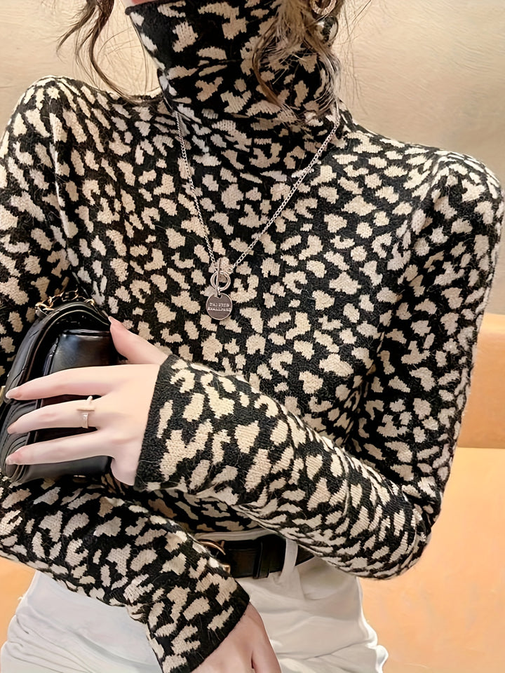 Sophie - Chic Leopard Print Turtleneck Sweater