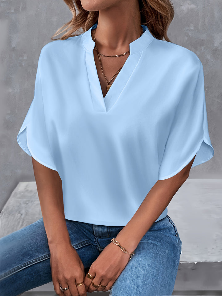 Lexa – Relaxed Fit V-Neck Blouse