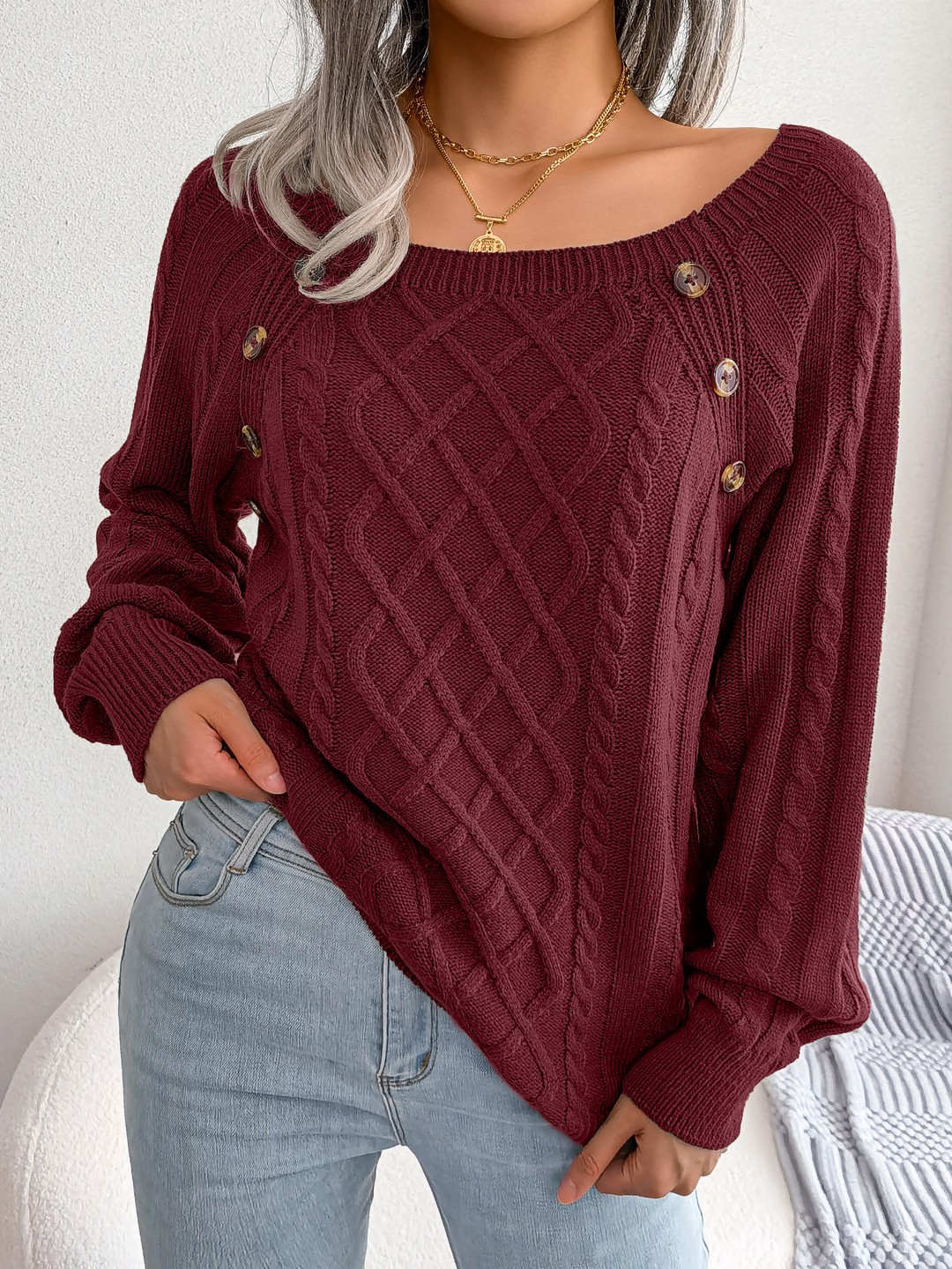 Emilia - Classic Cozy Jumper